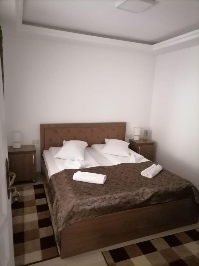 Casa Mirandre Apartman Hátszeg Kültér fotó