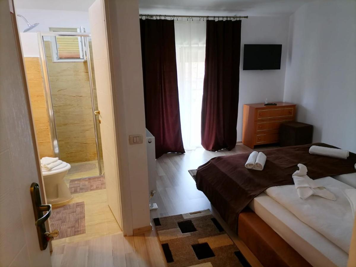 Casa Mirandre Apartman Hátszeg Kültér fotó