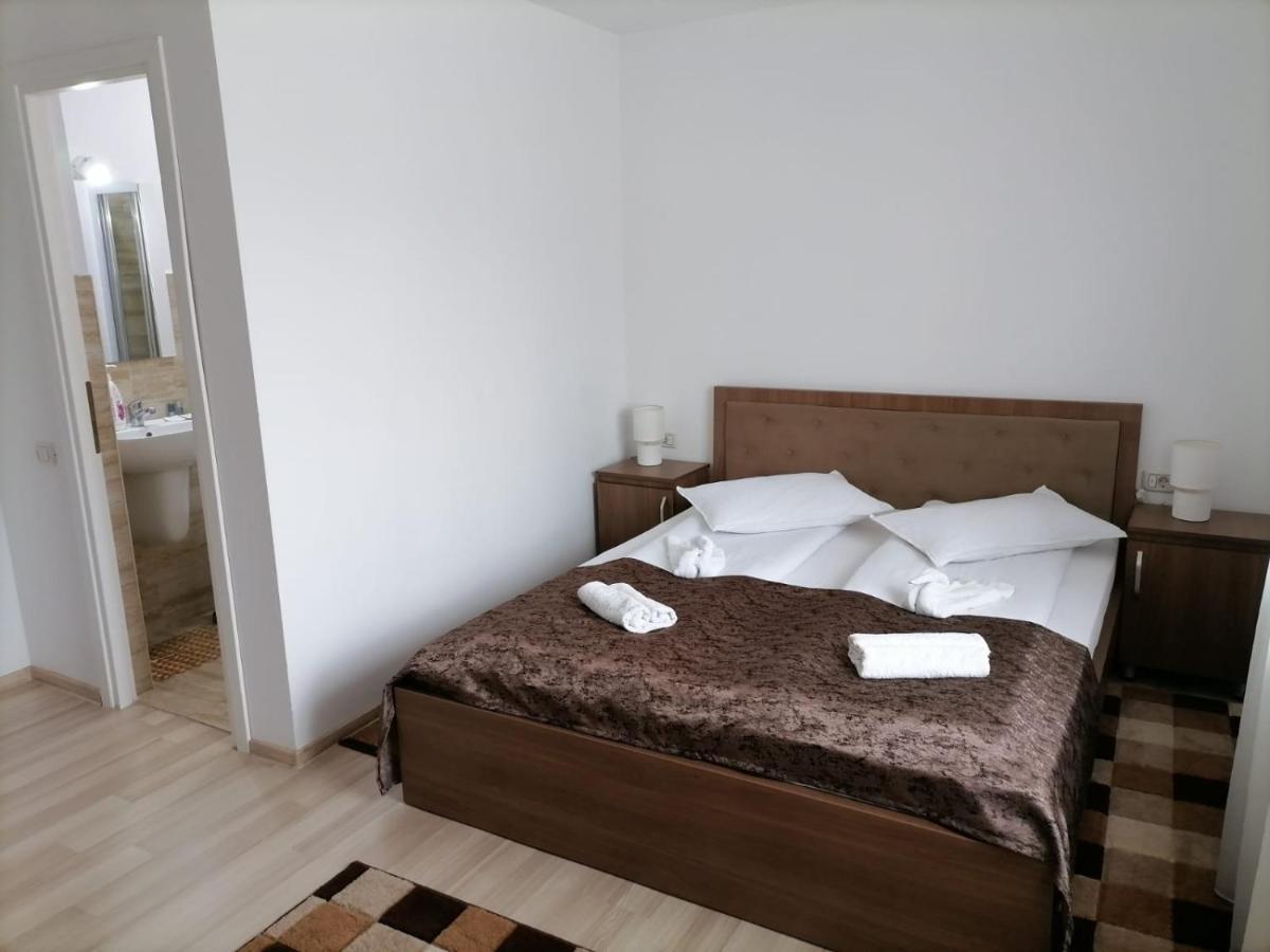 Casa Mirandre Apartman Hátszeg Kültér fotó